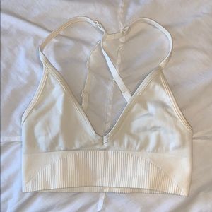 Lululemon cream sports bra size 2